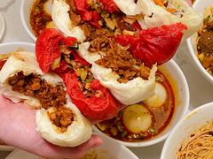 -李与白包子铺(桐梓林店)