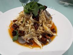 腐竹炝蘑菇-新吉士·上海菜(浦东LCM置汇旭辉店)