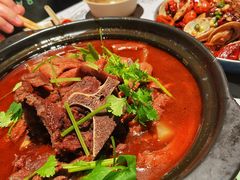 -巴厘龙虾·榜首油焖大虾(音乐学院·沿江酒馆店)