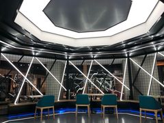 -懒人Club运动健身·运动康复·私教(三迪中心店)