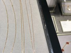 -Van Cleef & Arpels(海港城海洋中心店)