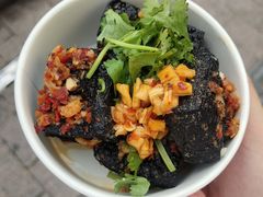 黑色经典臭豆腐-黑色经典臭豆腐·湖南特产(步行街店)