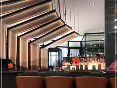 -WOLFGANG PUCK KITCHEN & BAR(迪士尼小镇店)