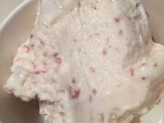 玫瑰gelato-BLACKSWAN黑天鹅(环球店)