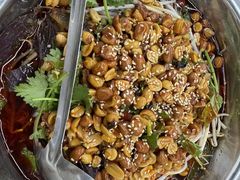 -周良天山牛杂城(天山路总店)