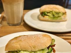 -Peet's 皮爷咖啡(东湖路手作店)