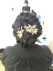 -红馆妆造(中央大街店)