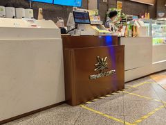 -奈雪的茶(青岛卓悦里INTOWN店)