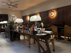 -银米·云南传统过桥米线(双廊黑金冠店)