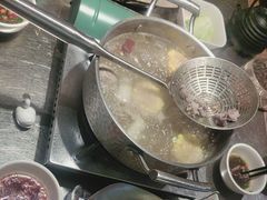 -潮界(LU·ONE凯德晶萃广场店)