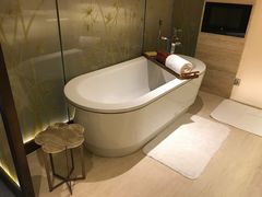 -上海衡山路十二号华邑酒店