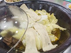 -屯老二农家铁锅炖·行业领军者(梅江店)