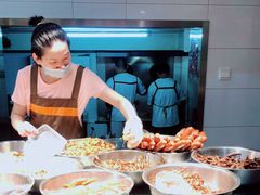-蓝精灵饺子店