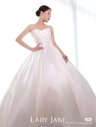点击看大图 -Lady Jane高端婚纱礼服馆