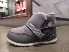 -New Balance(王府井奥莱·香江小镇店)