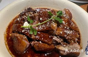 Ten-Year-Old Citrus Peel Soy Sauce Braised Goose