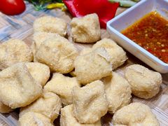 -老滇山寨•云南特色菜•地方菜•民族风情歌舞表演(金碧店)