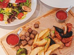 -ins森林童话餐厅coffee&bistro