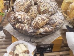 杏仁巧克力-21克拉面包(大悦城店)