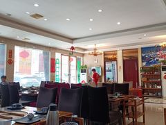 大堂-老刘生态大鱼坊铁锅炖鱼(赛马场店)