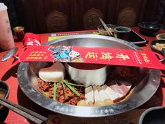 -谭鸭血老火锅(龙湖宝山天街店)