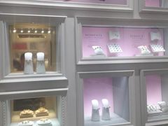 -Pandora潘多拉珠宝(宝山万达广场店)