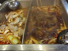 -百年川椒重庆老火锅(光谷店)