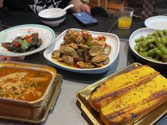 -老班长·小龙虾·鲜货烧烤大排档(金街美地店)