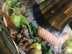 -青海特色美食小炒炕锅牦牛肉火锅