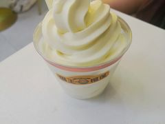-猫王榴莲世家(三里屯SOHO商场店)