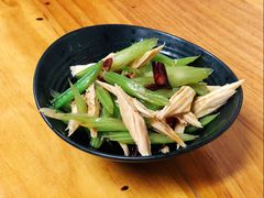 芹菜腐竹-炒豆合作社(东四总店)