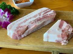 -唯成•韩国炭火烤肉 유성고기