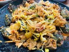 混合辣炒黑猪肉-城山辣炒黑猪肉