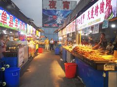 -大学城夜市大排档(凤栖路店)