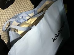 -lululemon(万象城店)