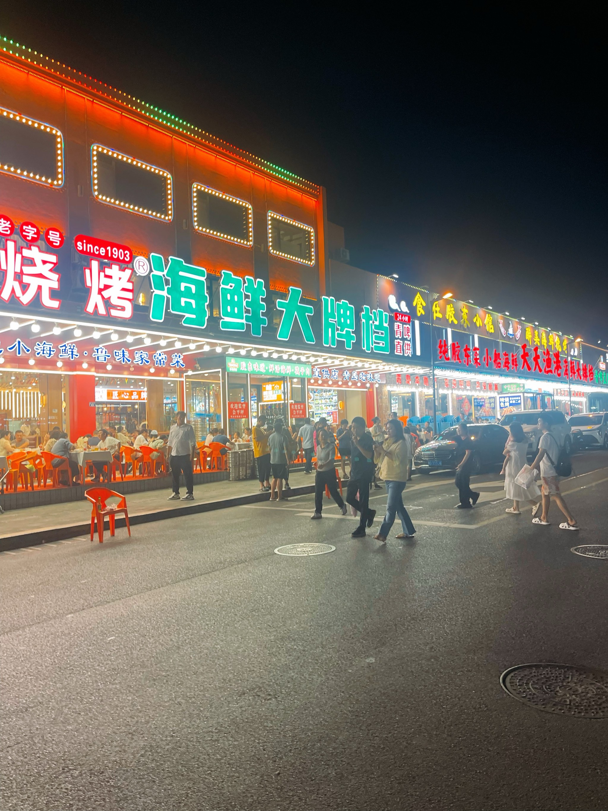 霞浦海鲜大排档一条街图片