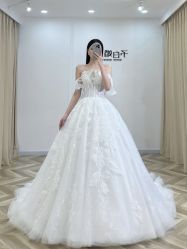 -予白婚纱礼服馆