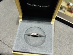 -梵克雅宝(国贸商城店)