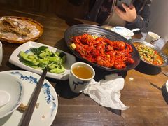 -聚汇三少·龙虾·中餐厅(莫邪路新天地店)
