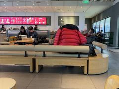 -星巴克臻选(青岛麦凯乐分店)