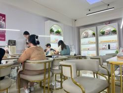 -瞧·享轻奢美甲美睫