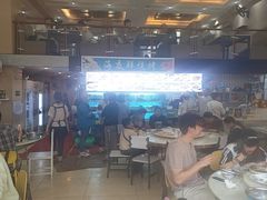 -覃记海鲜美食餐厅