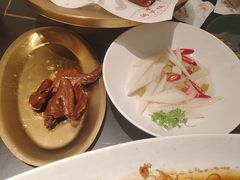 -鸽子侯·家宴·平价海鲜(绿地店)