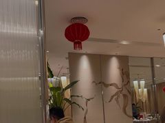 -香港百合居(LCM置汇旭辉广场店)
