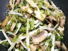 雪菜蘑菇肉片-金牌外婆家(苏州中心店)