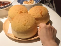 招牌菠萝包-炳胜私厨(万象前海店)