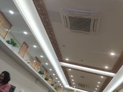-小姜锅贴(凤凰街店)