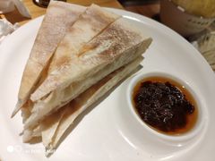 -小小河边鱼(天润城店)