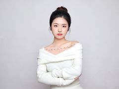 -海马体照相馆(环贸iapm大师爱情店)