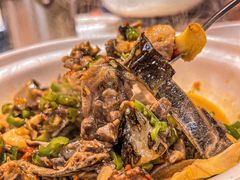 老坛剁椒鱼头-洞庭渔人(沙湾店)